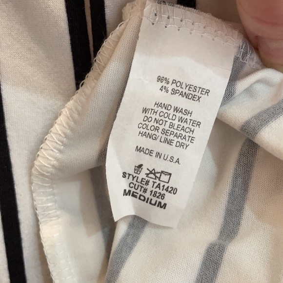 NWOT never worn stripe top - Picture 3 of 3